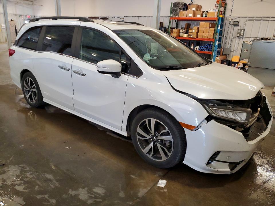 55887616 :رقم المزاد ، 5FNRL6H84MB038091 vin ، 2021 Honda Odyssey مزاد بيع
