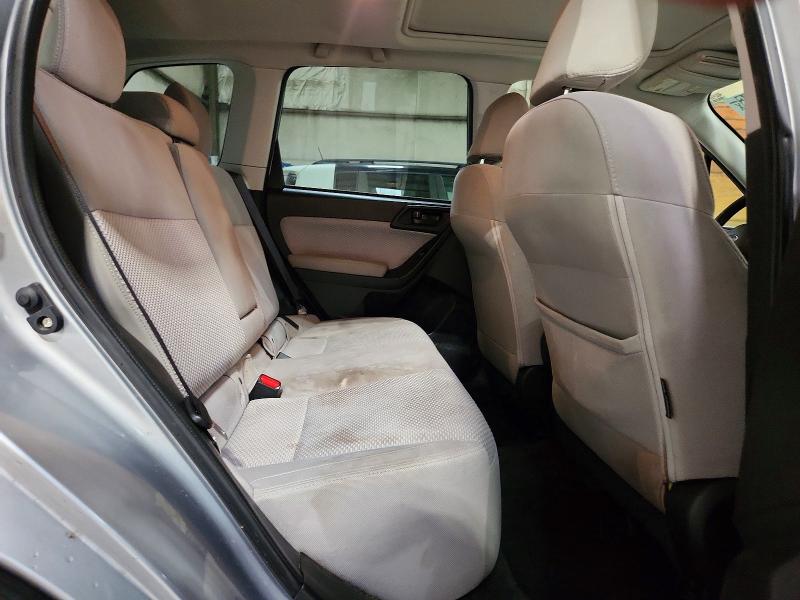 55521576 :رقم المزاد ، JF2SJAGC4JH464070 vin ، 2018 Subaru Forester مزاد بيع