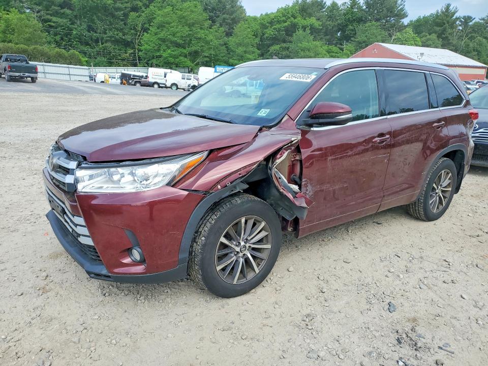 2017 Toyota Highlander მანქანა იყიდება აუქციონზე, vin: 5TDJZRFH6HS381437, აუქციონის ნომერი: 55946806