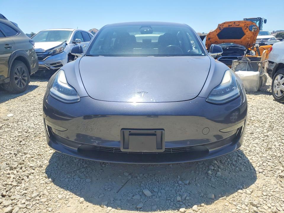Продажа на аукционе авто 2018 Tesla Model 3, vin: 5YJ3E1EA6JF033268, номер лота: 58313006