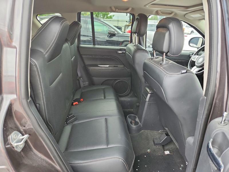 56830756 :رقم المزاد ، 1C4NJDEB1HD171574 vin ، 2017 Jeep Compass مزاد بيع