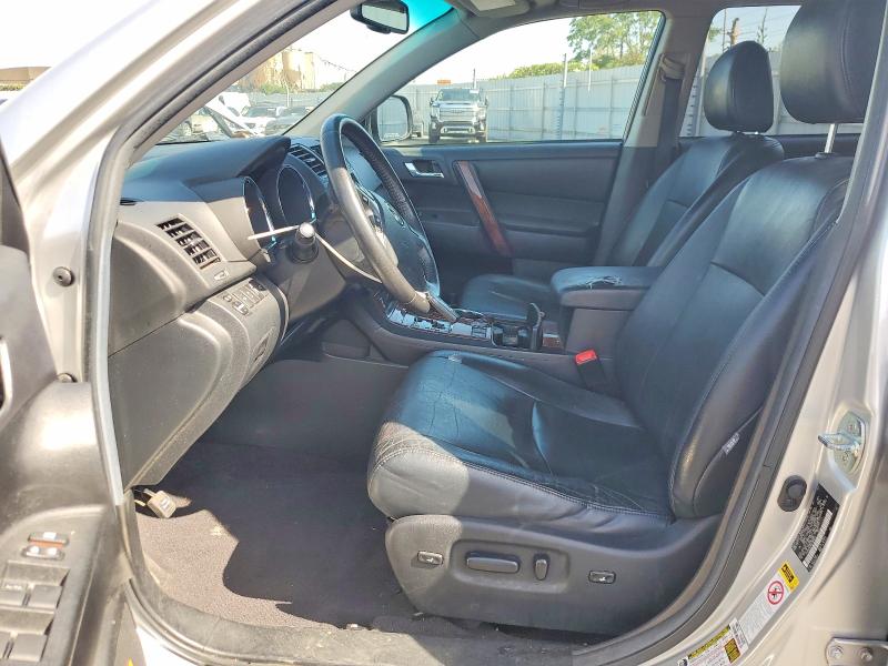 55810026 :رقم المزاد ، 5TDDK3EH6BS089522 vin ، 2011 Toyota Highlander مزاد بيع