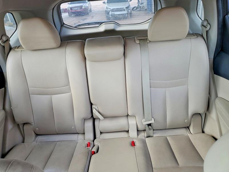 58333286 :رقم المزاد ، 5N1AT2MT9FC824190 vin ، 2015 Nissan Rogue مزاد بيع