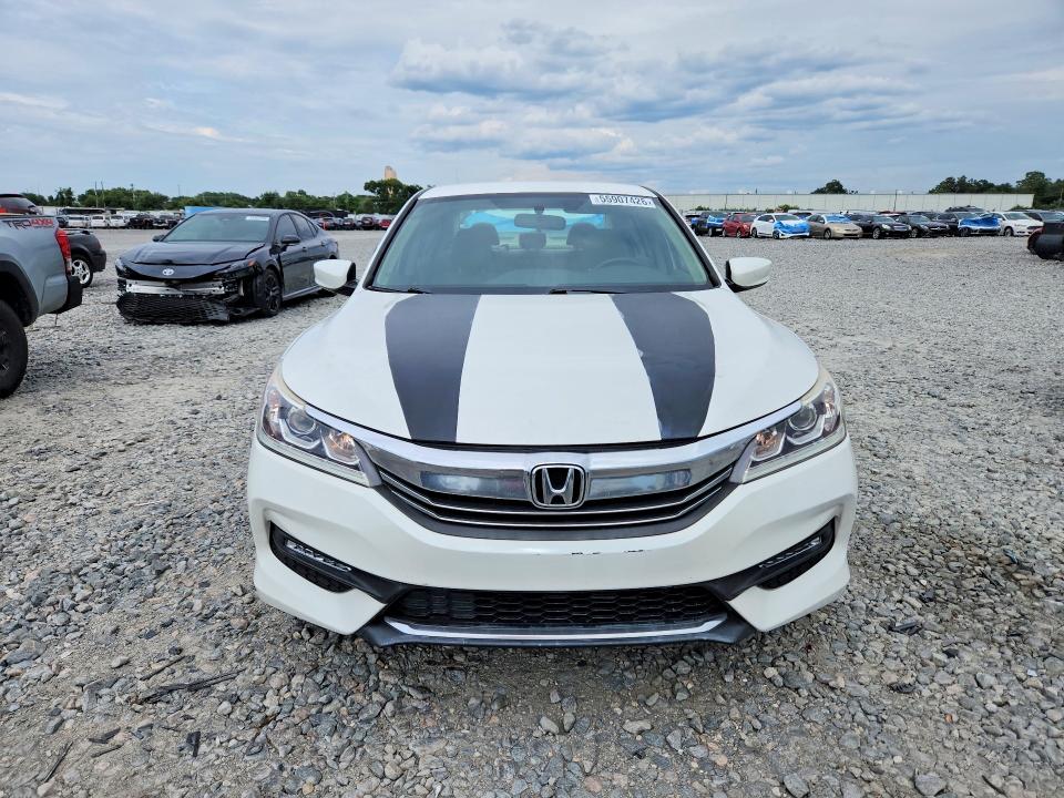 55907426 :رقم المزاد ، 1HGCR2F31GA054090 vin ، 2016 Honda Accord مزاد بيع