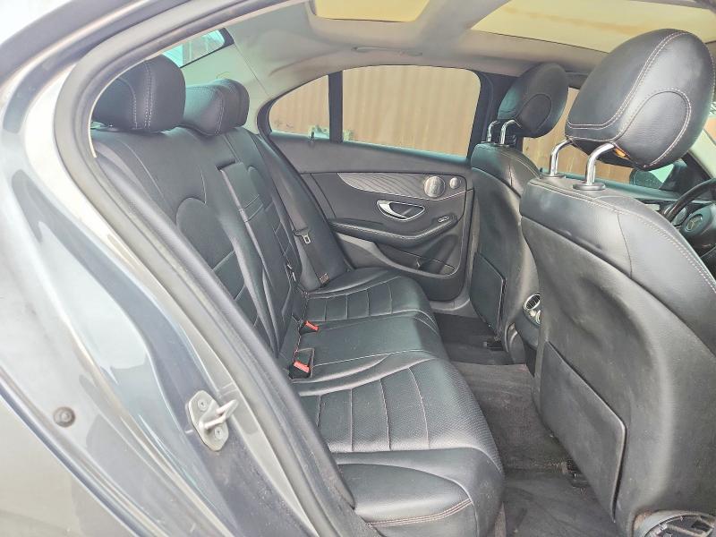 56848446 :رقم المزاد ، 55SWF4KB0HU182437 vin ، 2017 Mercedes-benz C مزاد بيع