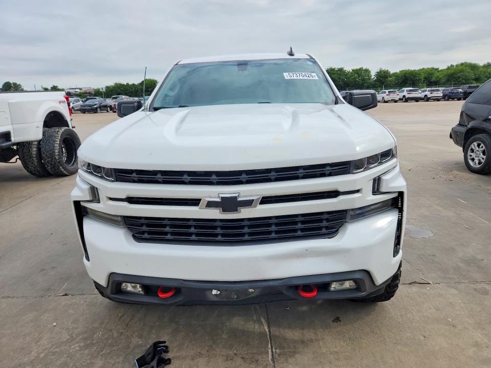 Продаж на аукціоні авто 2020 Chevrolet Silverado, vin: 3GCUYEED4LG428270, номер лоту: 57370426