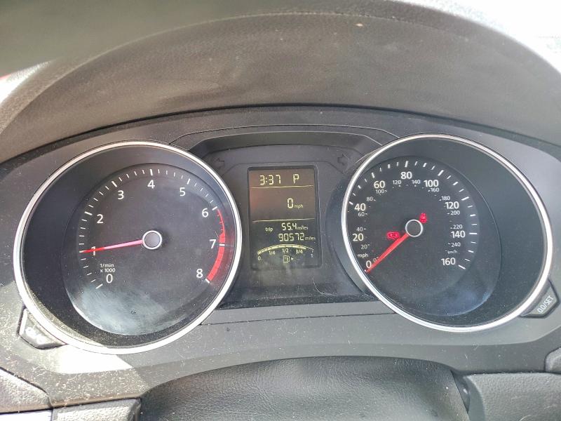 56701436 :رقم المزاد ، 3VW2B7AJ4HM389928 vin ، 2017 Volkswagen Jetta مزاد بيع