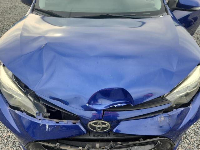 56280156 :رقم المزاد ، 5YFBURHE5JP762930 vin ، 2018 Toyota Corolla مزاد بيع
