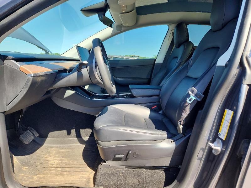 55852376 :رقم المزاد ، 5YJYGDEE4LF025922 vin ، 2020 Tesla Model Y مزاد بيع