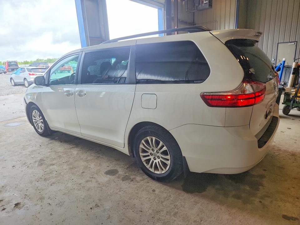 57058406 :رقم المزاد ، 5TDYZ3DC3HS874088 vin ، 2017 Toyota Sienna مزاد بيع