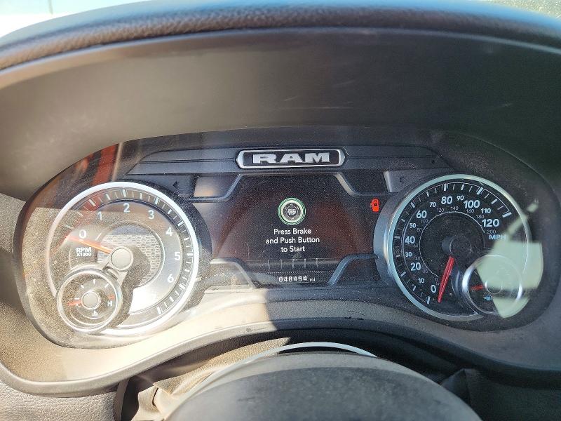 57939596 :رقم المزاد ، 1C6RRFFG5NN288653 vin ، 2022 Ram 1500 مزاد بيع
