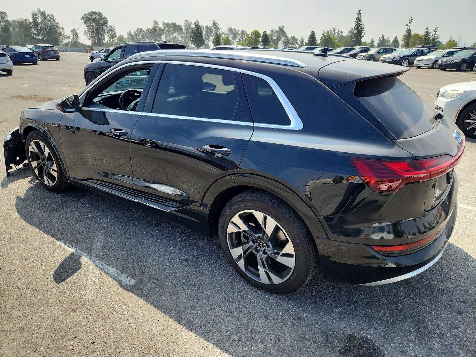 Aukcja sprzedaży 2022 Audi E-tron, vin: WA1LAAGE8NB026143, numer aukcji: 59120796