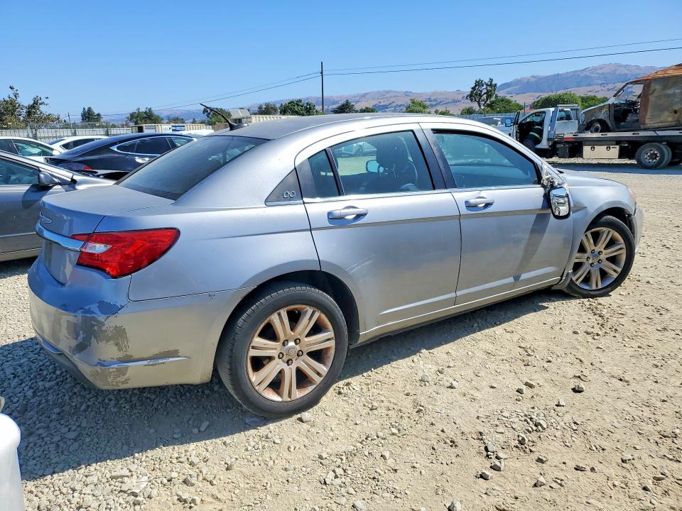Aukcja sprzedaży 2013 Chrysler 200, vin: 1C3CCBAB5DN640069, numer aukcji: 58512086