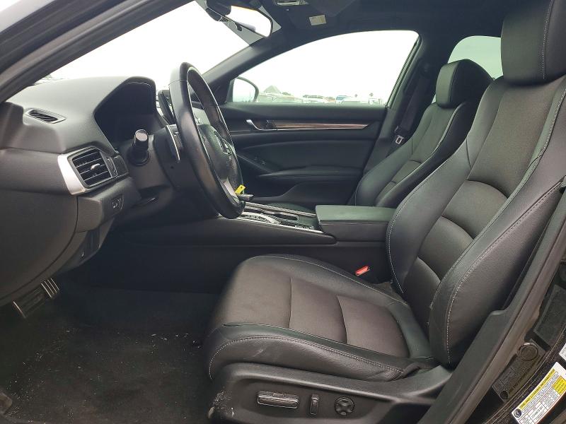 56489106 :رقم المزاد ، 1HGCV2F35MA005286 vin ، 2021 Honda Accord مزاد بيع