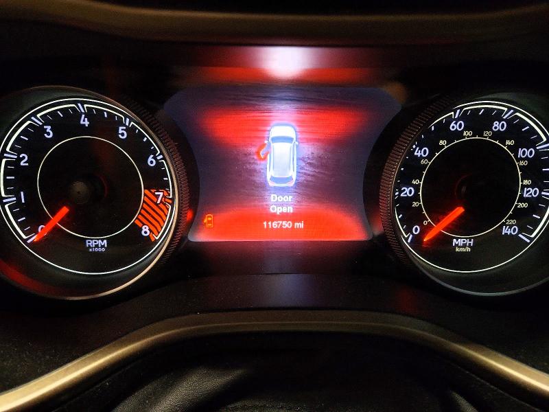 57841146 :رقم المزاد ، 1C4PJMDS1FW718290 vin ، 2015 Jeep Cherokee مزاد بيع