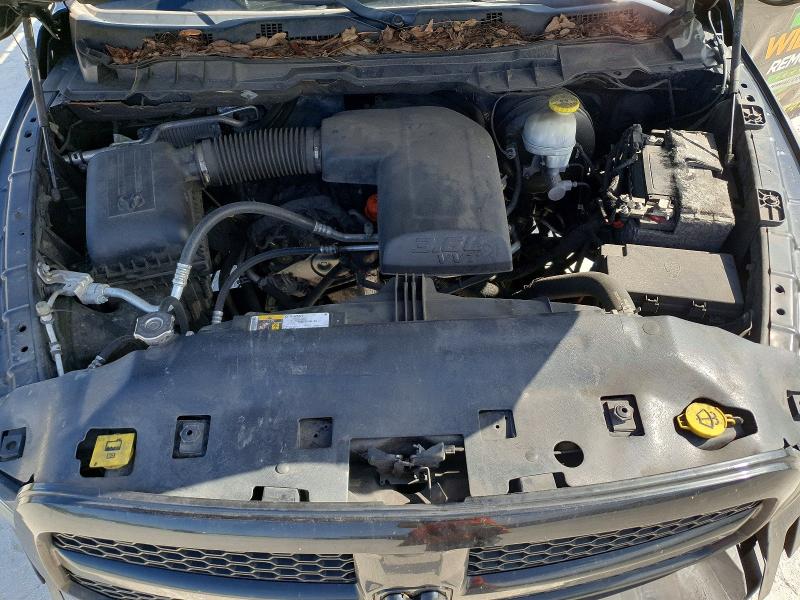 58329696 :رقم المزاد ، 3C6JR6AG4KG507577 vin ، 2019 Ram 1500 Classic مزاد بيع