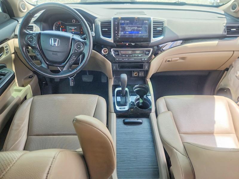 Продажа на аукционе авто 2017 Honda Ridgeline, vin: 5FPYK3F76HB023645, номер лота: 57392076