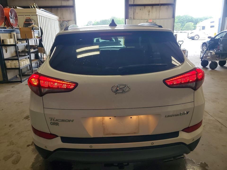 56408626 :رقم المزاد ، KM8J33A25GU262219 vin ، 2016 Hyundai Tucson مزاد بيع