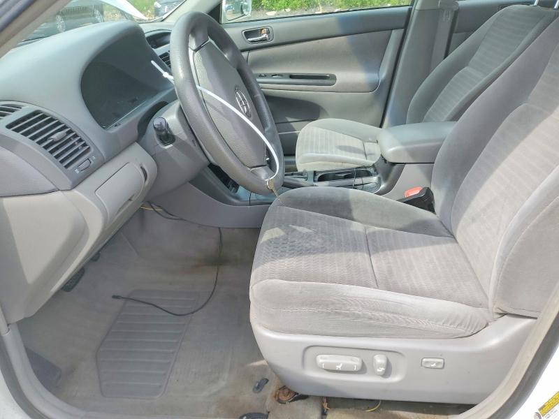 58089856 :رقم المزاد ، 4T1BE32K05U587533 vin ، 2005 Toyota Camry مزاد بيع