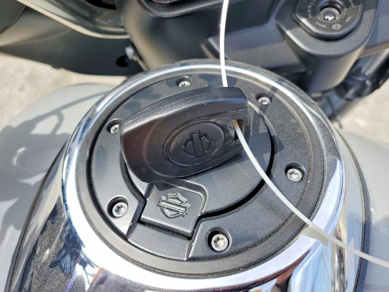 55178256 :رقم المزاد ، 1HD1KB724SB643278 vin ، 2025 Harley Davidson Flhx مزاد بيع