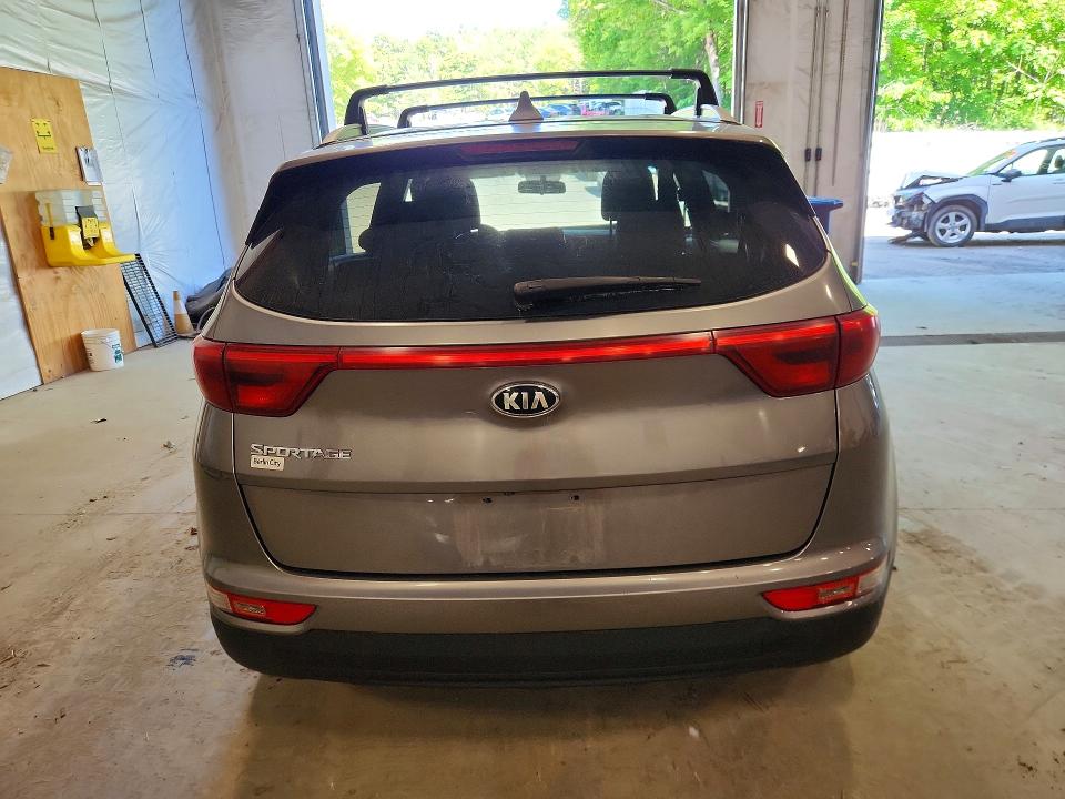 55913206 :رقم المزاد ، KNDPMCACXH7080780 vin ، 2017 Kia Sportage مزاد بيع