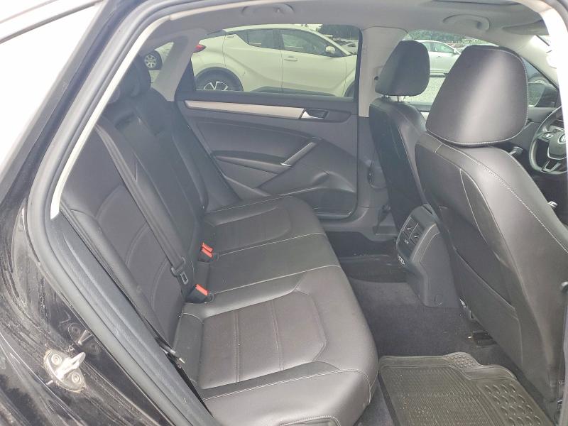 97682115 :رقم المزاد ، 1VWSA7A30NC004978 vin ، 2022 Volkswagen Passat مزاد بيع