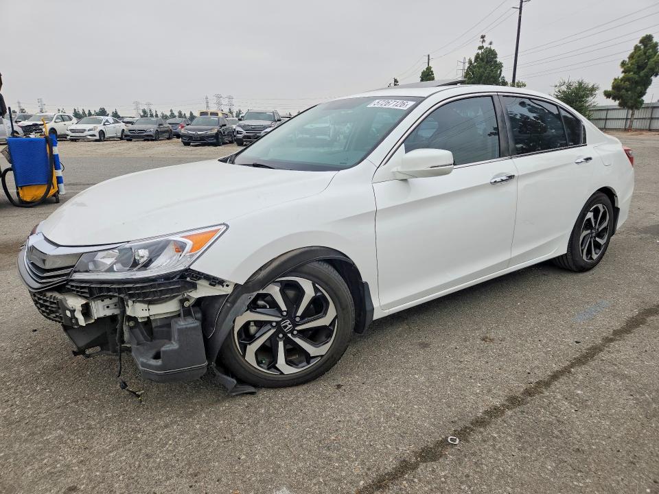 Auction sale of the 2016 Honda Accord, vin: 1HGCR2F73GA096974, lot number: 57267126