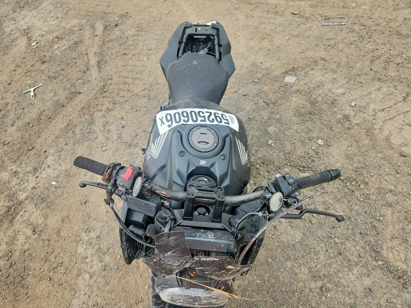 2023 Honda Cb650 მანქანა იყიდება აუქციონზე, vin: MLHRH0263P5400128, აუქციონის ნომერი: 59250606
