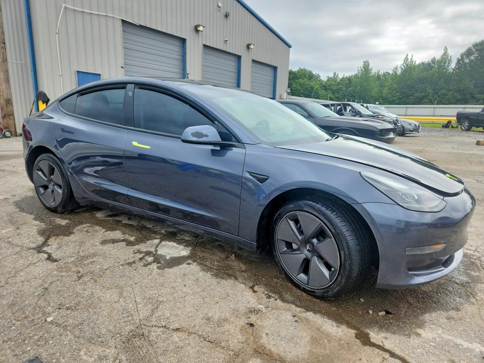58395906 :رقم المزاد ، 5YJ3E1EA0MF906131 vin ، 2021 Tesla Model 3 مزاد بيع