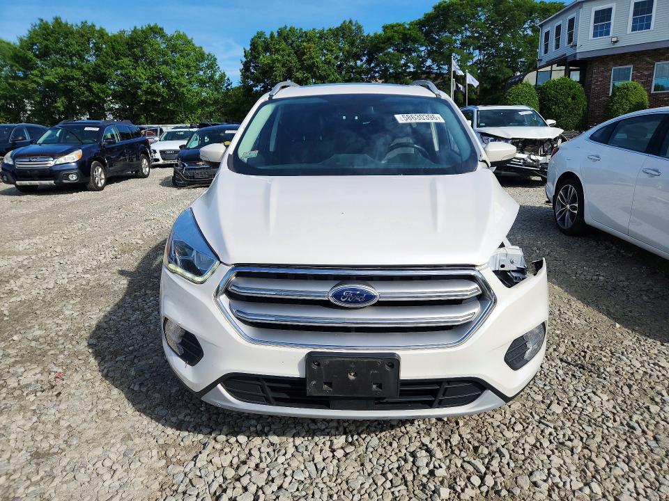 58630396 :رقم المزاد ، 1FMCU9J94HUD98672 vin ، 2017 Ford Escape مزاد بيع