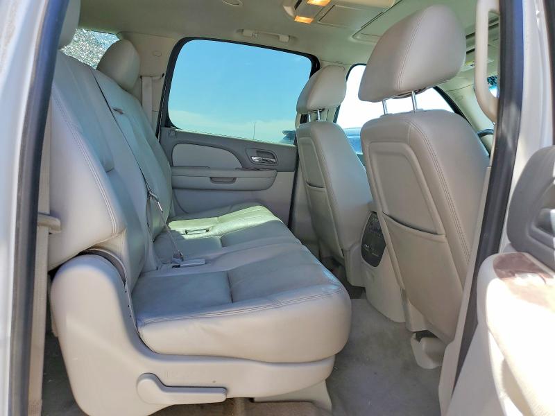 2012 Chevrolet Suburban მანქანა იყიდება აუქციონზე, vin: 1GNSKJE71CR321793, აუქციონის ნომერი: 54152936