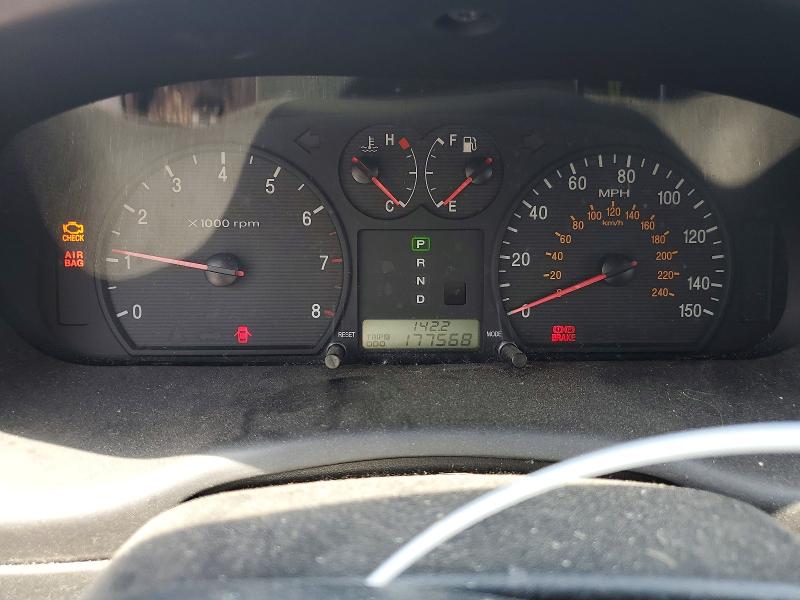 58086726 :رقم المزاد ، KMHWF35H92A637549 vin ، 2002 Hyundai Sonata مزاد بيع
