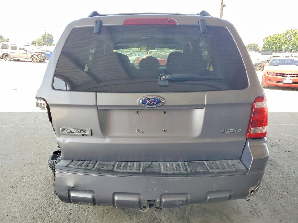 56177056 :رقم المزاد ، 1FMCU93Z68KB49539 vin ، 2008 Ford Escape مزاد بيع