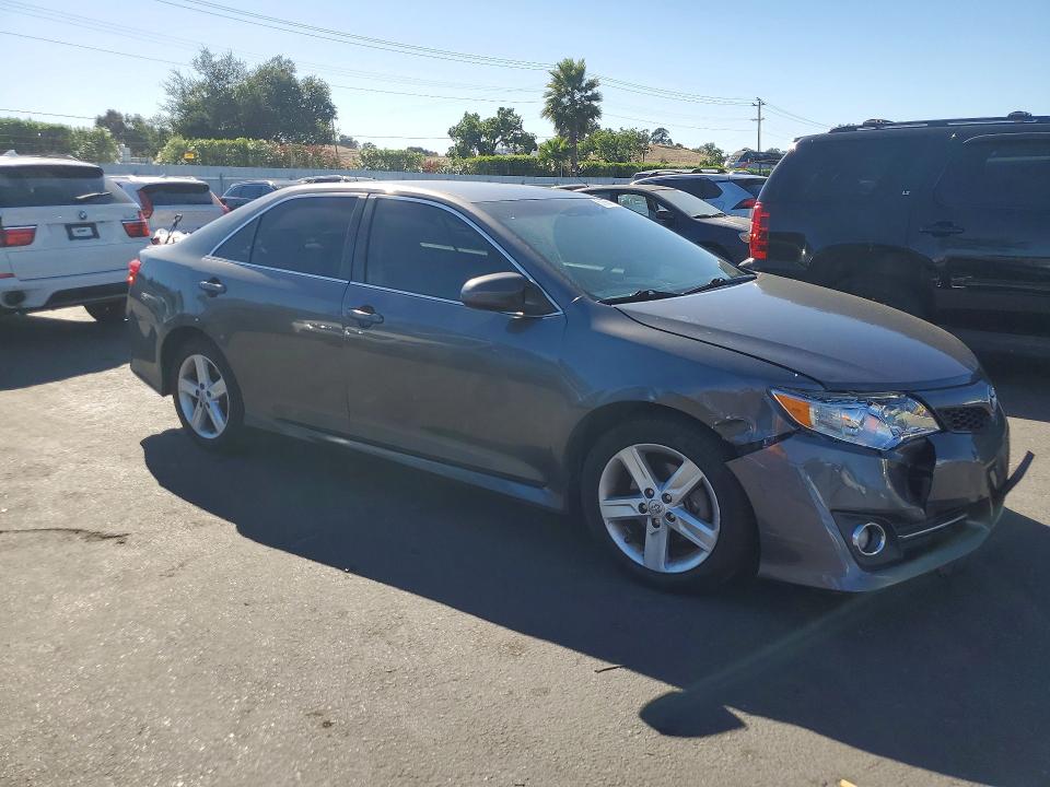 57055176 :رقم المزاد ، 4T1BF1FK7DU276675 vin ، 2013 Toyota Camry مزاد بيع