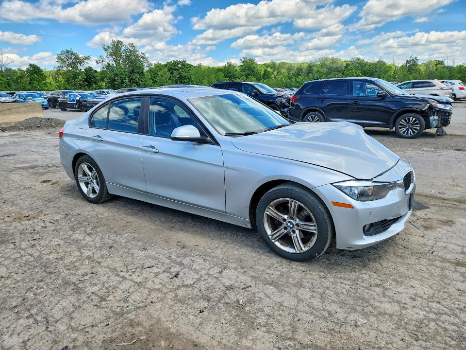58292926 :رقم المزاد ، WBA3B3C55DF538872 vin ، 2013 Bmw 328 مزاد بيع