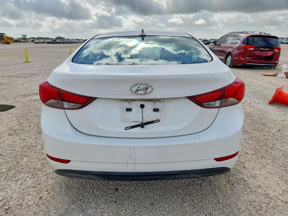 Продажа на аукционе авто 2015 Hyundai Elantra, vin: 5NPDH4AEXFH610673, номер лота: 58089746