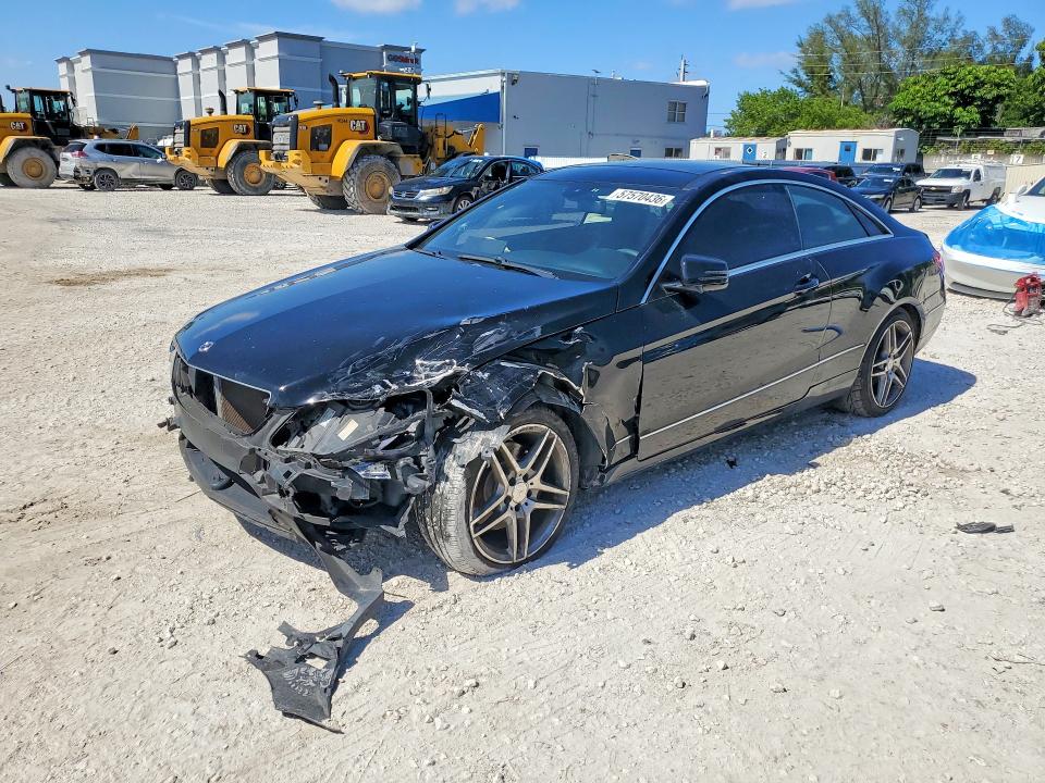 57570436 :رقم المزاد ، WDDKJ5KBXEF253094 vin ، 2014 Mercedes-benz E مزاد بيع