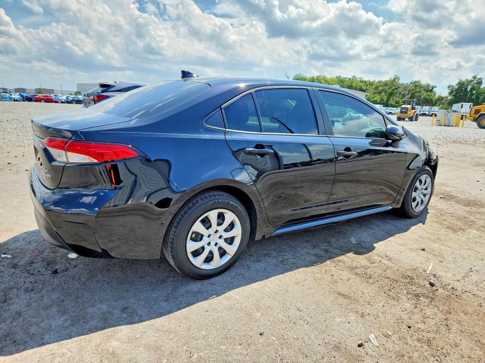 2026 Toyota Corolla Hybrid მანქანა იყიდება აუქციონზე, vin: JTDBCMFE2T3139088, აუქციონის ნომერი: 57474596