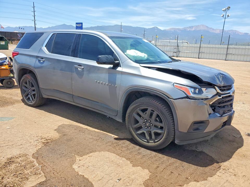 2018 Chevrolet Traverse მანქანა იყიდება აუქციონზე, vin: 1GNEVFKW0JJ247596, აუქციონის ნომერი: 57729646