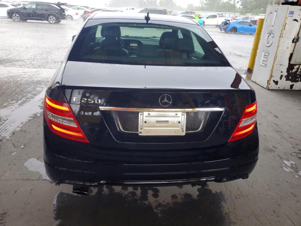 2013 Mercedes-benz C მანქანა იყიდება აუქციონზე, vin: WDDGF4HBXDR298476, აუქციონის ნომერი: 57296616