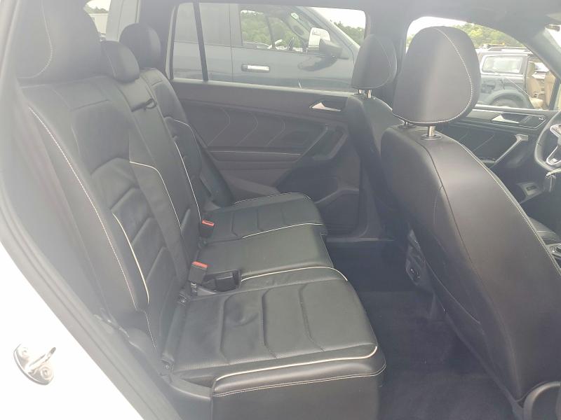 57670236 :رقم المزاد ، 3VV4B7AX6PM035022 vin ، 2023 Volkswagen Tiguan مزاد بيع