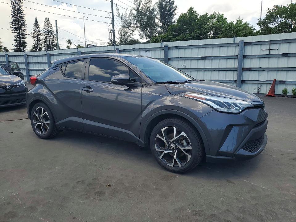 57026106 :رقم المزاد ، NMTKHMBX5MR137505 vin ، 2021 Toyota C-hr مزاد بيع
