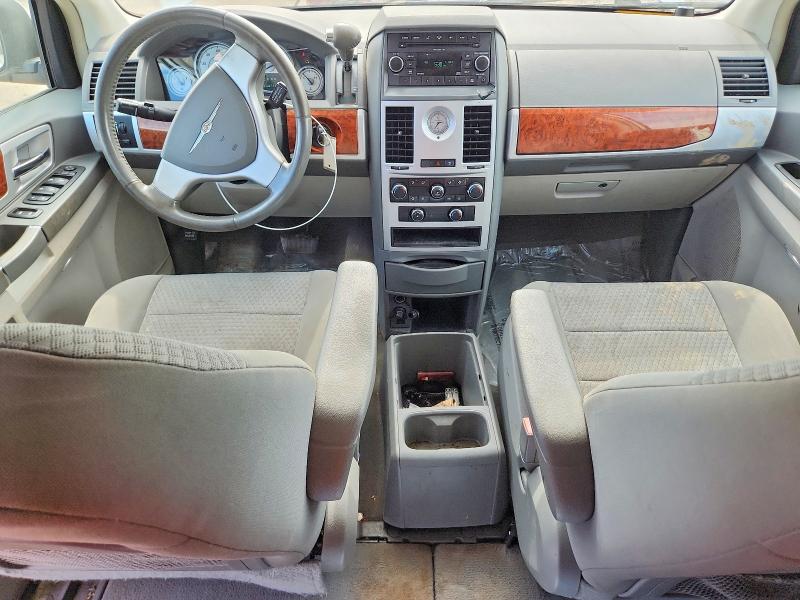 55575296 :رقم المزاد ، 2A8HR54179R585065 vin ، 2009 Chrysler Town & Country مزاد بيع