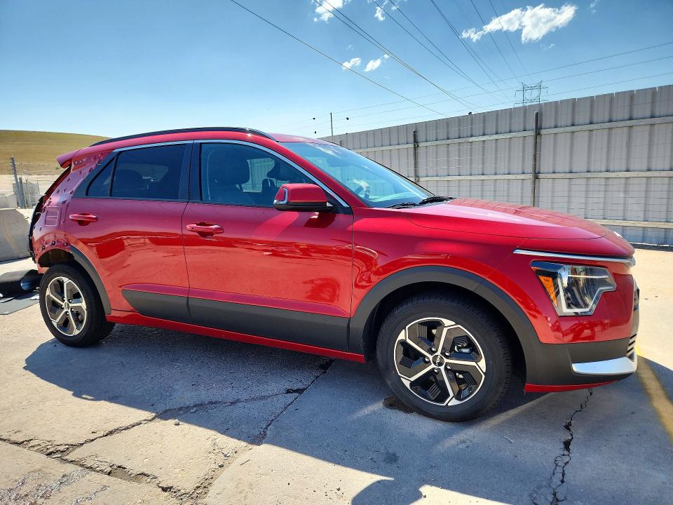 59013316 :رقم المزاد ، KNDCR3LE2P5059737 vin ، 2023 Kia Niro مزاد بيع