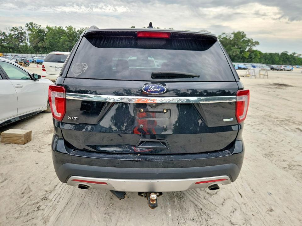 55622156 :رقم المزاد ، 1FM5K8D80GGD00021 vin ، 2016 Ford Explorer مزاد بيع
