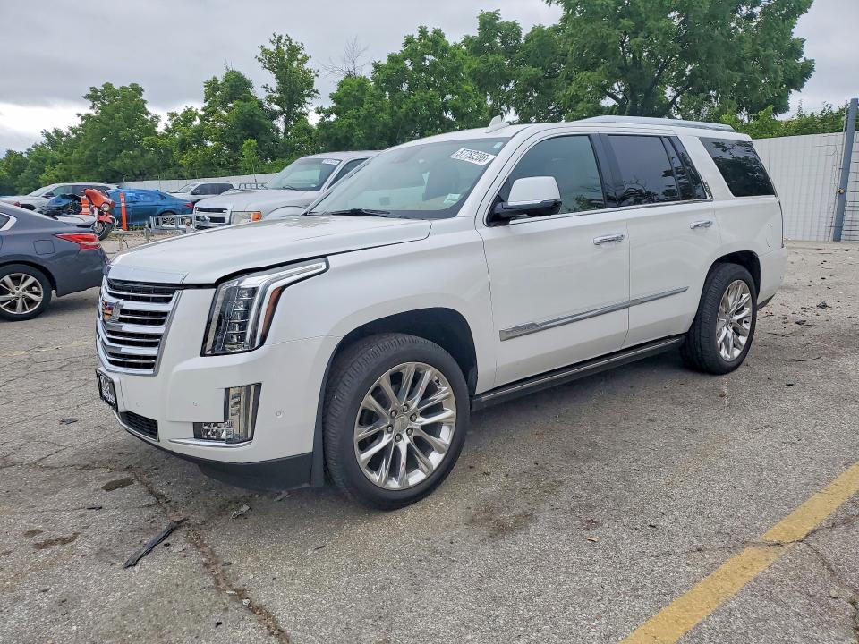 2020 Cadillac Escalade მანქანა იყიდება აუქციონზე, vin: 1GYS4DKJ0LR143423, აუქციონის ნომერი: 57752206