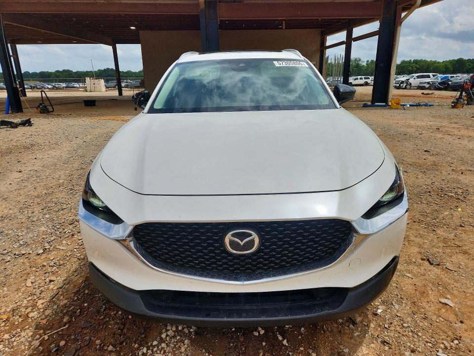 57305806 :رقم المزاد ، 3MVDMBDY8NM429035 vin ، 2022 Mazda Cx-30 مزاد بيع