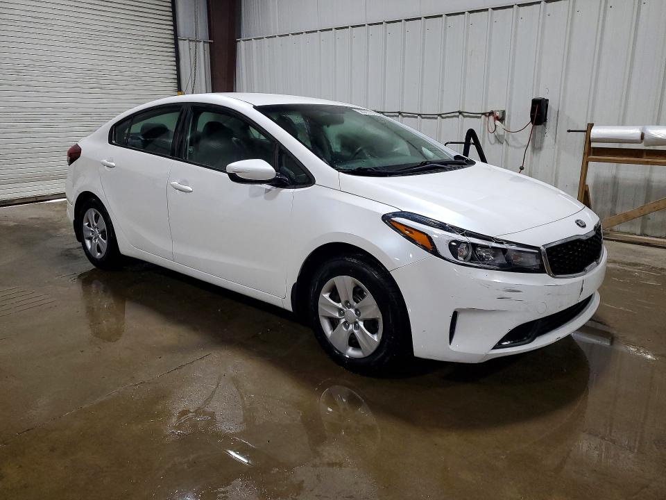 Продажа на аукционе авто 2018 Kia Forte, vin: 3KPFL4A72JE268500, номер лота: 58985736