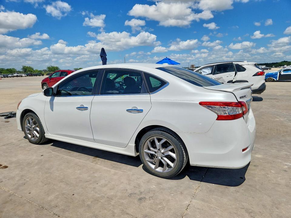 2015 Nissan Sentra მანქანა იყიდება აუქციონზე, vin: 3N1AB7AP6FY257619, აუქციონის ნომერი: 56988126