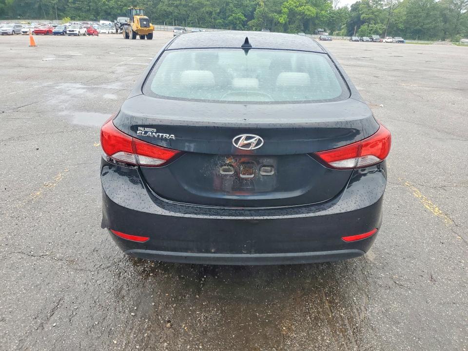 Продажа на аукционе авто 2015 Hyundai Elantra, vin: KMHDH4AE7FU227713, номер лота: 57562966